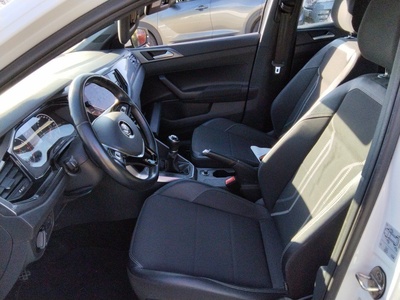Volkswagen Polo Advance 1.0 TSI 70 kW (95 CV) 10 Volkswagen Polo Advance 1.0 TSI 70 kW (95 CV) 10