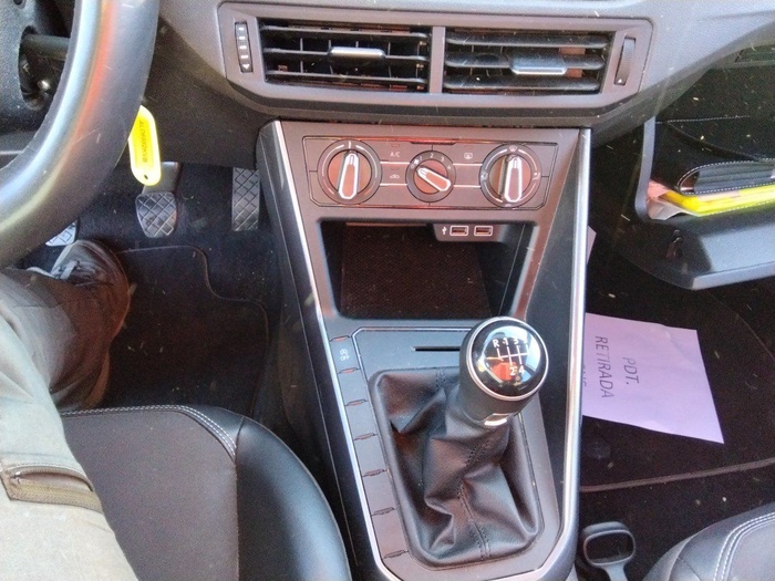 Volkswagen Polo Advance 1.0 TSI 70 kW (95 CV) Vehículo usado en Madrid Volkswagen Polo Advance 1.0 TSI 70 kW (95 CV) Vehículo usado en Madrid