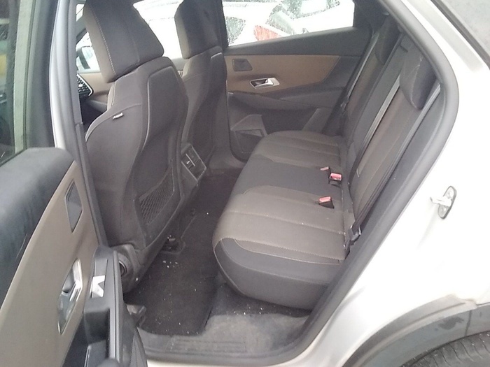 DS DS7 Crossback BlueHDi 130 DE Bastille + AT 96 kW (130 CV) Vehículo usado en Madrid DS DS7 Crossback BlueHDi 130 DE Bastille + AT 96 kW (130 CV) Vehículo usado en Madrid