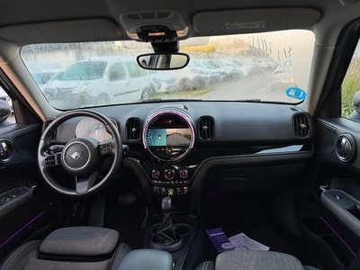 MINI MINI Countryman Cooper S E ALL4 162 kW (220 CV) 8 MINI MINI Countryman Cooper S E ALL4 162 kW (220 CV) 8