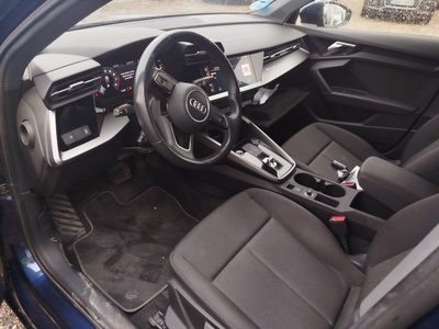 Audi A3 Sportback 30 TFSI 81 kW (110 CV) S tronic 7 Audi A3 Sportback 30 TFSI 81 kW (110 CV) S tronic 7