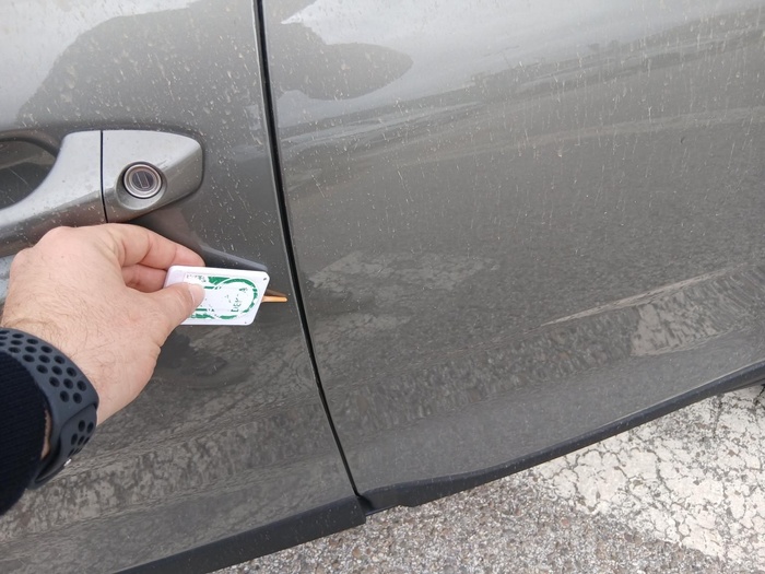 Kia Stonic 1.0 T-GDi MHEV Drive iMT 88 kW (120 CV) Vehículo usado en Madrid Kia Stonic 1.0 T-GDi MHEV Drive iMT 88 kW (120 CV) Vehículo usado en Madrid