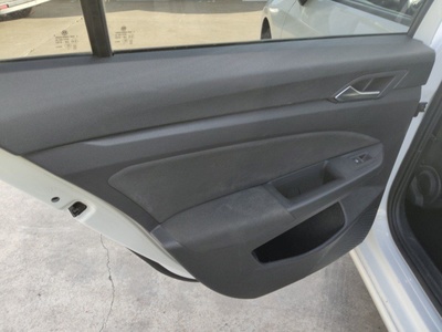 Volkswagen Golf Variant Life 1.0 eTSI 81 kW (110 CV) DSG 11 Volkswagen Golf Variant Life 1.0 eTSI 81 kW (110 CV) DSG 11