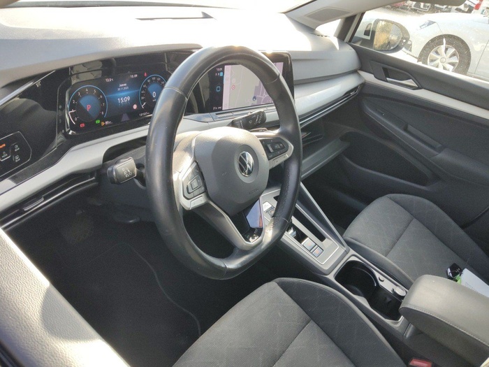 Volkswagen Golf Variant Life 1.0 eTSI 81 kW (110 CV) DSG Vehículo usado en Madrid Volkswagen Golf Variant Life 1.0 eTSI 81 kW (110 CV) DSG Vehículo usado en Madrid