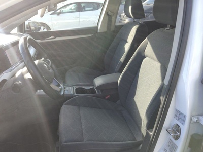 Volkswagen Golf Variant Life 1.0 eTSI 81 kW (110 CV) DSG 14 Volkswagen Golf Variant Life 1.0 eTSI 81 kW (110 CV) DSG 14