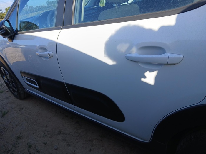 Citroen C3 BlueHDi 100 S&S Feel 75 kW (102 CV) Vehículo usado en Madrid Citroen C3 BlueHDi 100 S&S Feel 75 kW (102 CV) Vehículo usado en Madrid