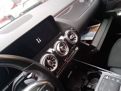 Mercedes-Benz GLA 250 e 160 kW (218 CV) 12 Mercedes-Benz GLA 250 e 160 kW (218 CV) 12