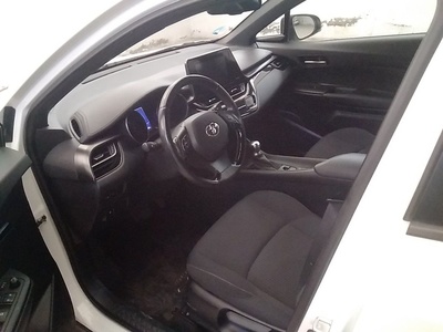 Toyota C-HR 1.8 125H Active 90 kW (122 CV) 7 Toyota C-HR 1.8 125H Active 90 kW (122 CV) 7