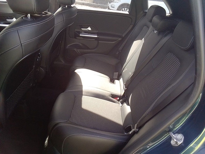 Mercedes-Benz Clase B 200 d 110 kW (150 CV) Vehículo usado en Madrid Mercedes-Benz Clase B 200 d 110 kW (150 CV) Vehículo usado en Madrid