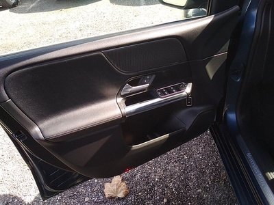 Mercedes-Benz Clase B 200 d 110 kW (150 CV) 10 Mercedes-Benz Clase B 200 d 110 kW (150 CV) 10