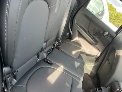 MINI MINI Countryman Cooper 100 kW (136 CV) 12 MINI MINI Countryman Cooper 100 kW (136 CV) 12