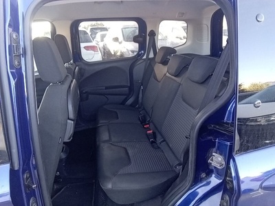 Ford Tourneo Courier 1.5 TDCi Sport 74 kW (100 CV) 9 Ford Tourneo Courier 1.5 TDCi Sport 74 kW (100 CV) 9