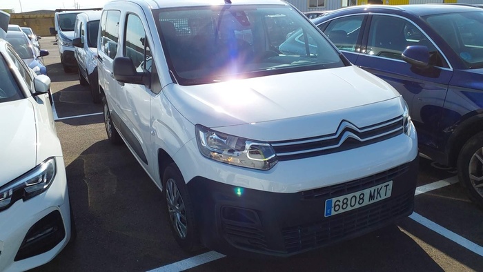 Citroen Berlingo BlueHDi 100 S&S Talla M Live Pack Business 75 kW (102 CV) Vehículo usado en Madrid Citroen Berlingo BlueHDi 100 S&S Talla M Live Pack Business 75 kW (102 CV) Vehículo usado en Madrid