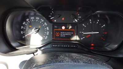 Citroen Berlingo BlueHDi 100 S&S Talla M Live Pack Business 75 kW (102 CV) 12 Citroen Berlingo BlueHDi 100 S&S Talla M Live Pack Business 75 kW (102 CV) 12