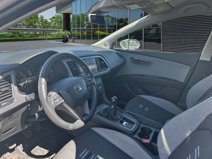 SEAT León 1.5 TGI GNC S&S Style Visio Edition 96 kW (130 CV) Vehículo usado en Madrid SEAT León 1.5 TGI GNC S&S Style Visio Edition 96 kW (130 CV) Vehículo usado en Madrid