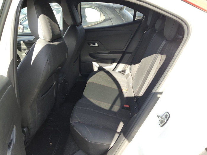 Opel Mokka 1.2 T GS 100 kW (136 CV) Vehículo usado en Madrid Opel Mokka 1.2 T GS 100 kW (136 CV) Vehículo usado en Madrid