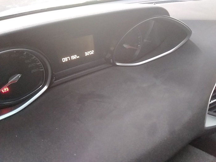 Peugeot 308 SW BlueHDi 130 S&S Allure 96 kW (130 CV) Vehículo usado en Madrid Peugeot 308 SW BlueHDi 130 S&S Allure 96 kW (130 CV) Vehículo usado en Madrid