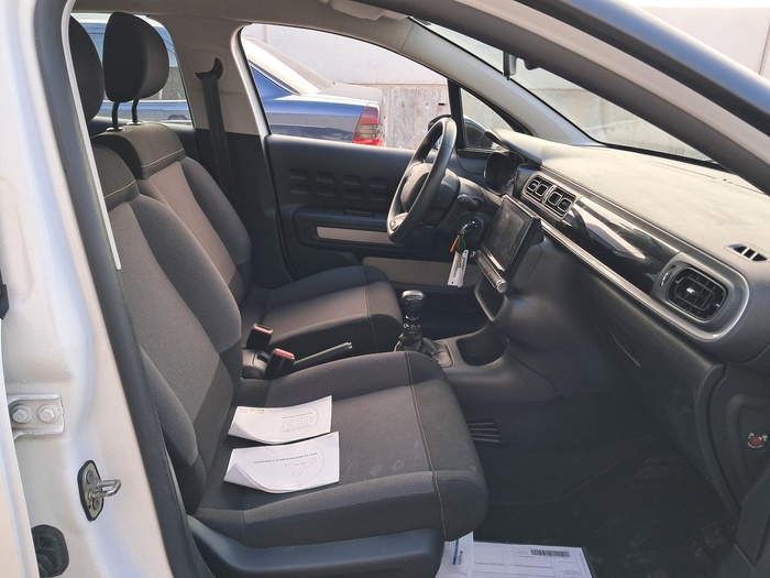 Citroen C3 BlueHDi 100 S&S Feel 75 kW (102 CV) Vehículo usado en Madrid Citroen C3 BlueHDi 100 S&S Feel 75 kW (102 CV) Vehículo usado en Madrid