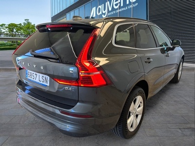 Volvo XC60 B4 D Momentum Pro AWD Auto 145 kW (197 CV) 4 Volvo XC60 B4 D Momentum Pro AWD Auto 145 kW (197 CV) 4