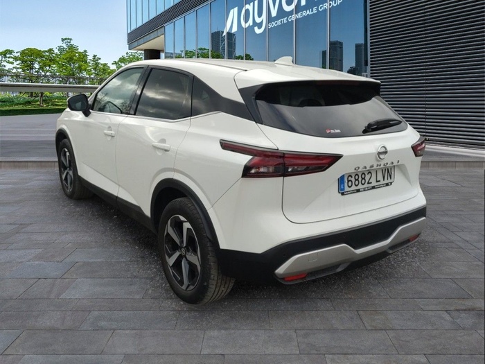 Nissan Qashqai DIG-T 140 mHEV N-Connecta 4x2 103 kW (140 CV) Vehículo usado en Madrid Nissan Qashqai DIG-T 140 mHEV N-Connecta 4x2 103 kW (140 CV) Vehículo usado en Madrid