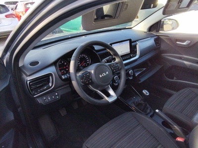 Kia Stonic 1.0 T-GDi MHEV Drive iMT 88 kW (120 CV) 7 Kia Stonic 1.0 T-GDi MHEV Drive iMT 88 kW (120 CV) 7