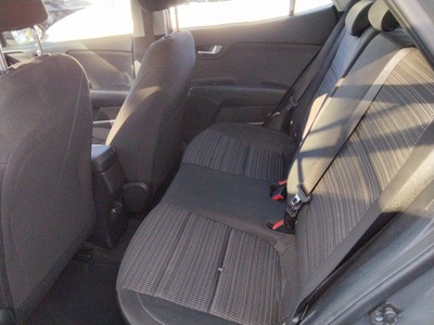 Kia Stonic 1.0 T-GDi MHEV Drive iMT 88 kW (120 CV) 9 Kia Stonic 1.0 T-GDi MHEV Drive iMT 88 kW (120 CV) 9