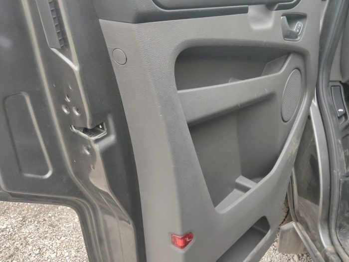 Ford Transit Custom Kombi PHEV Trend L1 Auto 93 kW (126 CV) Vehículo usado en Madrid Ford Transit Custom Kombi PHEV Trend L1 Auto 93 kW (126 CV) Vehículo usado en Madrid