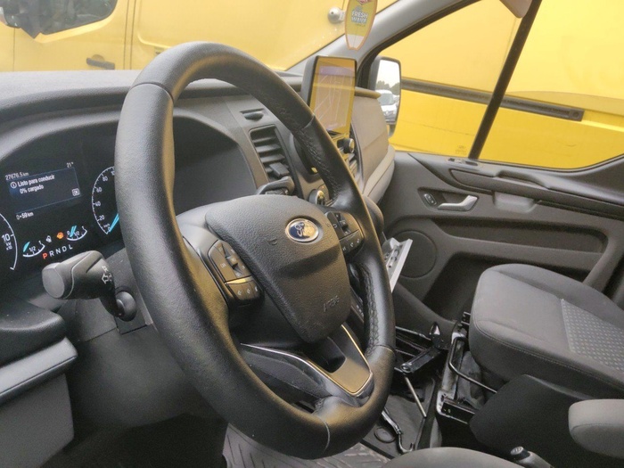 Ford Transit Custom Kombi PHEV Trend L1 Auto 93 kW (126 CV) Vehículo usado en Madrid Ford Transit Custom Kombi PHEV Trend L1 Auto 93 kW (126 CV) Vehículo usado en Madrid