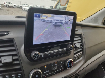 Ford Transit Custom Kombi PHEV Trend L1 Auto 93 kW (126 CV) 15 Ford Transit Custom Kombi PHEV Trend L1 Auto 93 kW (126 CV) 15