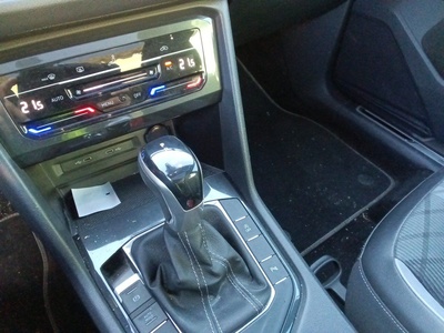 Volkswagen Tiguan R-Line 2.0 TDI 110 kW (150 CV) DSG 11 Volkswagen Tiguan R-Line 2.0 TDI 110 kW (150 CV) DSG 11