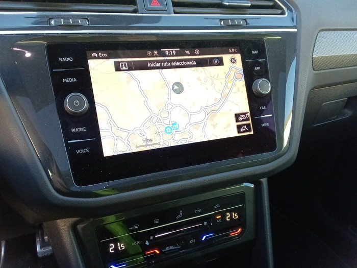 Volkswagen Tiguan R-Line 2.0 TDI 110 kW (150 CV) DSG Vehículo usado en Madrid Volkswagen Tiguan R-Line 2.0 TDI 110 kW (150 CV) DSG Vehículo usado en Madrid