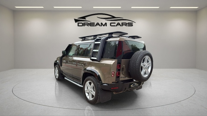 Land Rover Defender 110 D240 S 4WD Auto 177 kW (240 CV) Vehículo usado en Madrid Land Rover Defender 110 D240 S 4WD Auto 177 kW (240 CV) Vehículo usado en Madrid