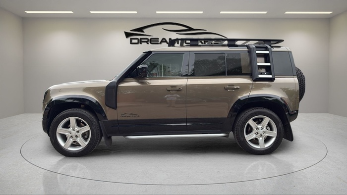 Land Rover Defender 110 D240 S 4WD Auto 177 kW (240 CV) Vehículo usado en Madrid Land Rover Defender 110 D240 S 4WD Auto 177 kW (240 CV) Vehículo usado en Madrid