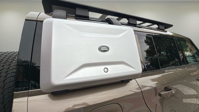 Land Rover Defender 110 D240 S 4WD Auto 177 kW (240 CV) 28 Land Rover Defender 110 D240 S 4WD Auto 177 kW (240 CV) 28