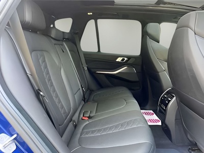 BMW M X5 M 441 kW (600 CV) 8 BMW M X5 M 441 kW (600 CV) 8