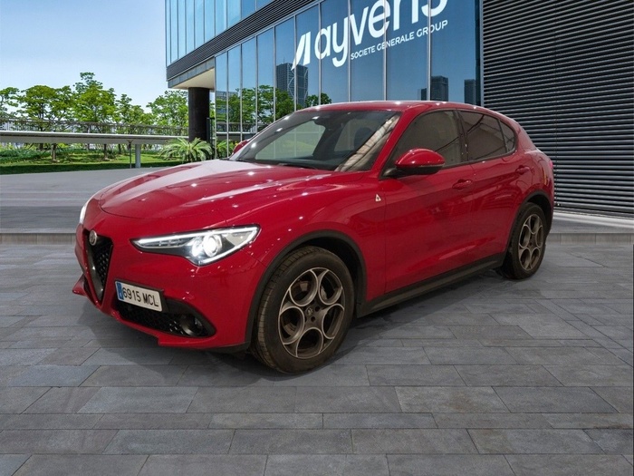 Alfa Romeo Stelvio 2.2 Diesel Sprint AWD 140 kW (190 CV) Vehículo usado en Madrid Alfa Romeo Stelvio 2.2 Diesel Sprint AWD 140 kW (190 CV) Vehículo usado en Madrid