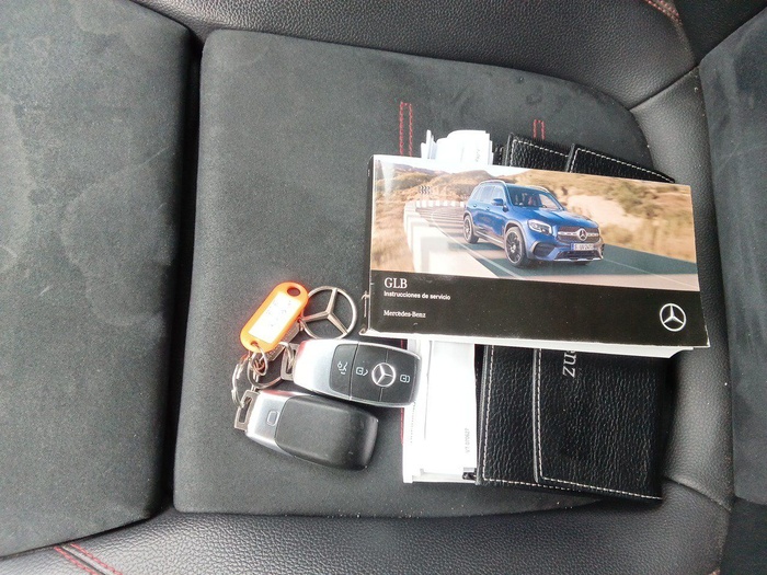 Mercedes-Benz GLB 200 d 110 kW (150 CV) Vehículo usado en Madrid Mercedes-Benz GLB 200 d 110 kW (150 CV) Vehículo usado en Madrid