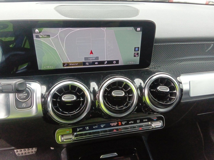 Mercedes-Benz GLB 200 d 110 kW (150 CV) Vehículo usado en Madrid Mercedes-Benz GLB 200 d 110 kW (150 CV) Vehículo usado en Madrid