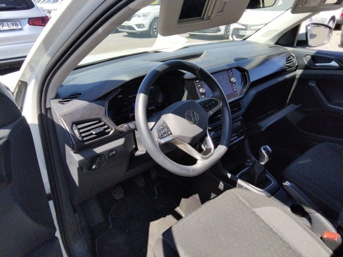 Volkswagen T-Cross Advance 1.0 TSI 70 kW (95 CV) Vehículo usado en Madrid Volkswagen T-Cross Advance 1.0 TSI 70 kW (95 CV) Vehículo usado en Madrid