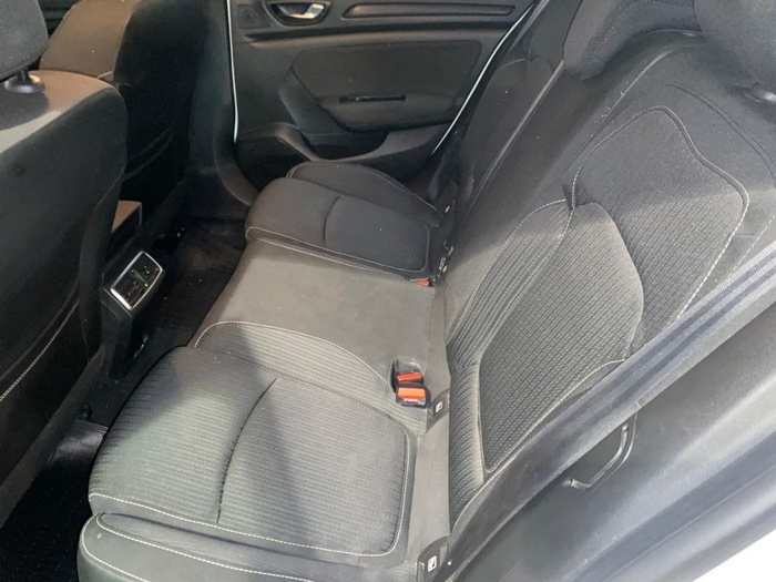 Renault Megane Business Blue dCi 85 kW (115 CV) Vehículo usado en Madrid Renault Megane Business Blue dCi 85 kW (115 CV) Vehículo usado en Madrid