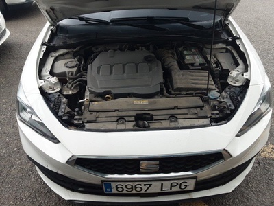 SEAT León 2.0 TDI S&S Style Go 85 kW (115 CV) 15 SEAT León 2.0 TDI S&S Style Go 85 kW (115 CV) 15
