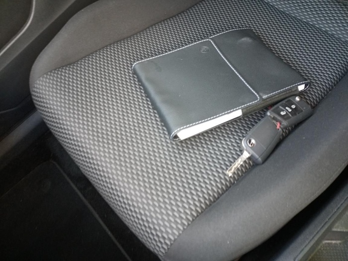 Volkswagen T-Roc Edition 1.6 TDI 85 kW (115 CV) Vehículo usado en Madrid Volkswagen T-Roc Edition 1.6 TDI 85 kW (115 CV) Vehículo usado en Madrid