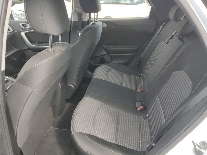 Kia XCeed 1.0 T-GDi Drive 88 kW (120 CV) Vehículo usado en Madrid Kia XCeed 1.0 T-GDi Drive 88 kW (120 CV) Vehículo usado en Madrid