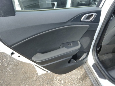 Kia XCeed 1.0 T-GDi Drive 88 kW (120 CV) 10 Kia XCeed 1.0 T-GDi Drive 88 kW (120 CV) 10