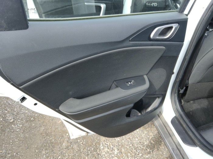 Kia XCeed 1.0 T-GDi Drive 88 kW (120 CV) Vehículo usado en Madrid Kia XCeed 1.0 T-GDi Drive 88 kW (120 CV) Vehículo usado en Madrid