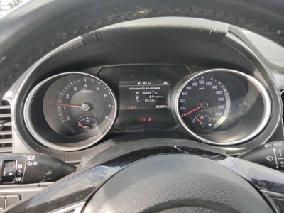 Kia XCeed 1.0 T-GDi Drive 88 kW (120 CV) 8 Kia XCeed 1.0 T-GDi Drive 88 kW (120 CV) 8