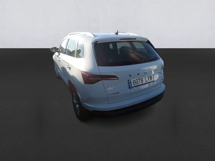 Skoda Karoq 2.0 TDI Ambition 4X4 DSG 110 kW (150 CV) Vehículo usado en Madrid Skoda Karoq 2.0 TDI Ambition 4X4 DSG 110 kW (150 CV) Vehículo usado en Madrid