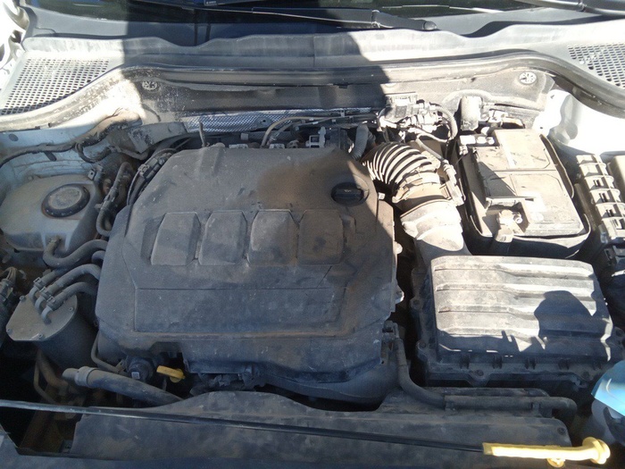 Skoda Karoq 2.0 TDI Ambition 4X4 DSG 110 kW (150 CV) Vehículo usado en Madrid Skoda Karoq 2.0 TDI Ambition 4X4 DSG 110 kW (150 CV) Vehículo usado en Madrid