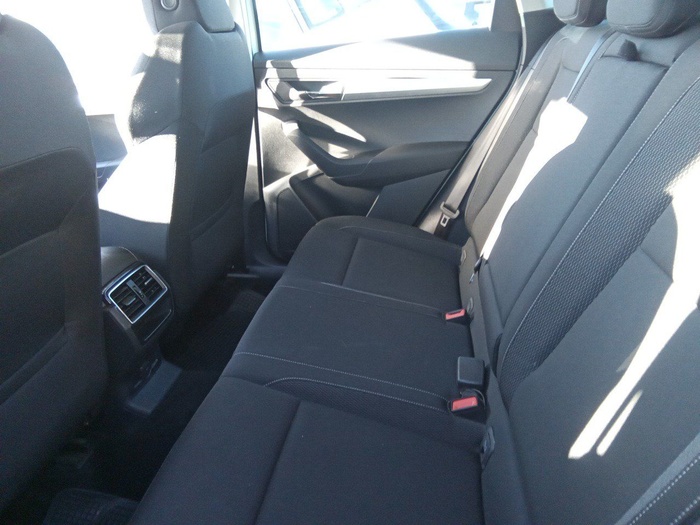 Skoda Karoq 2.0 TDI Ambition 4X4 DSG 110 kW (150 CV) Vehículo usado en Madrid Skoda Karoq 2.0 TDI Ambition 4X4 DSG 110 kW (150 CV) Vehículo usado en Madrid