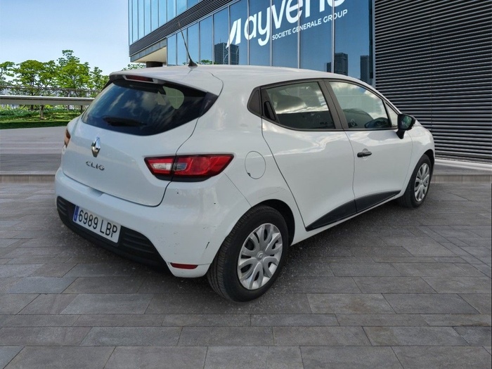 Renault Clio Business TCe 55 kW (75 CV) Vehículo usado en Madrid Renault Clio Business TCe 55 kW (75 CV) Vehículo usado en Madrid